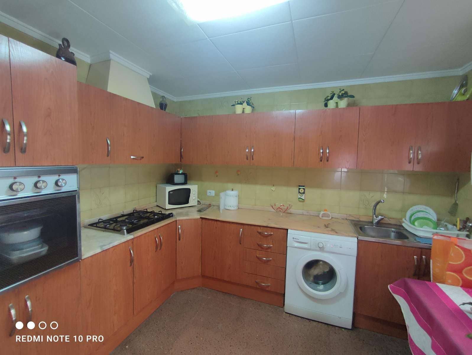 4 makuuhuone Omakotitalo myytävänä paikassa Bigastro mukana 
autotalli - 160 000 € (Ref: 8444457)