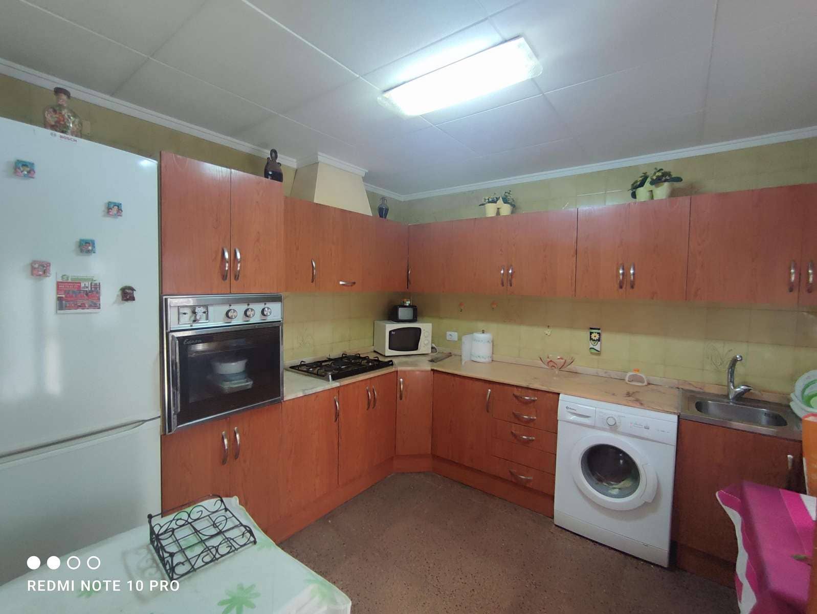 4 makuuhuone Omakotitalo myytävänä paikassa Bigastro mukana 
autotalli - 160 000 € (Ref: 8444457)