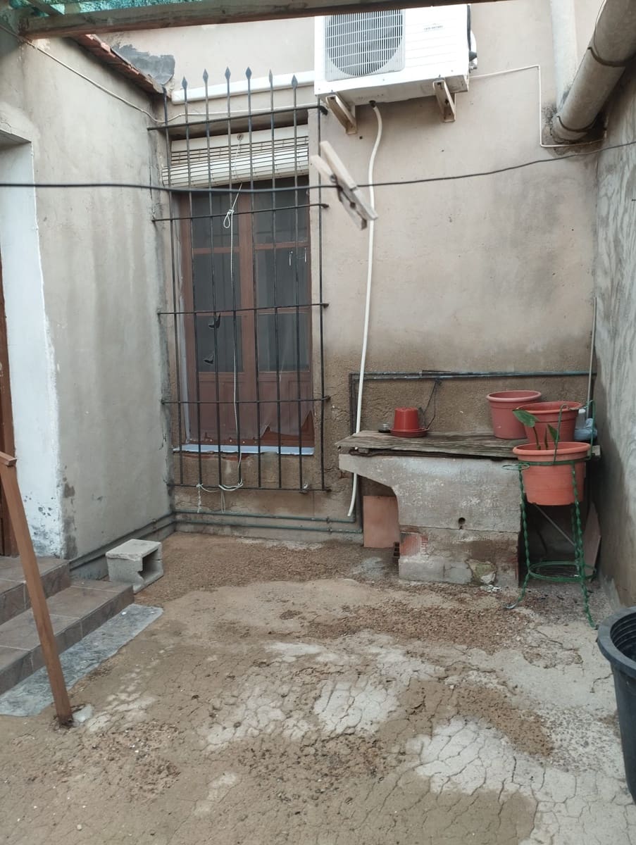 3 slaapkamer Huis te koop in Torremendo met garage - € 98.000 (Ref: 8600632)