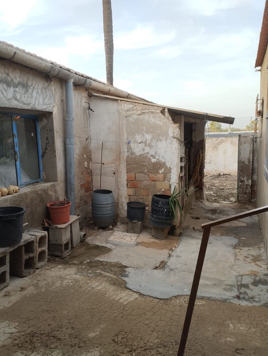 3 slaapkamer Huis te koop in Torremendo met garage - € 98.000 (Ref: 8600632)