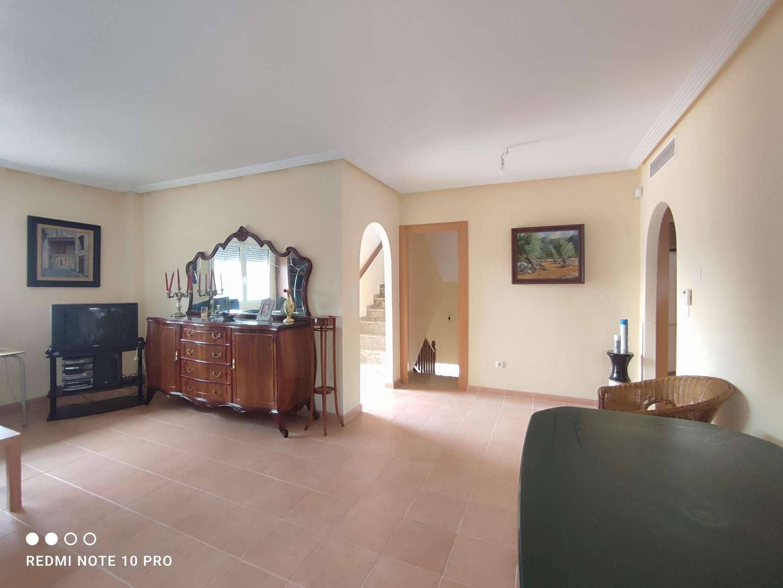 4 soveværelse Villa til salg i Bigastro med garage - € 330.000 (Ref: 8639834)