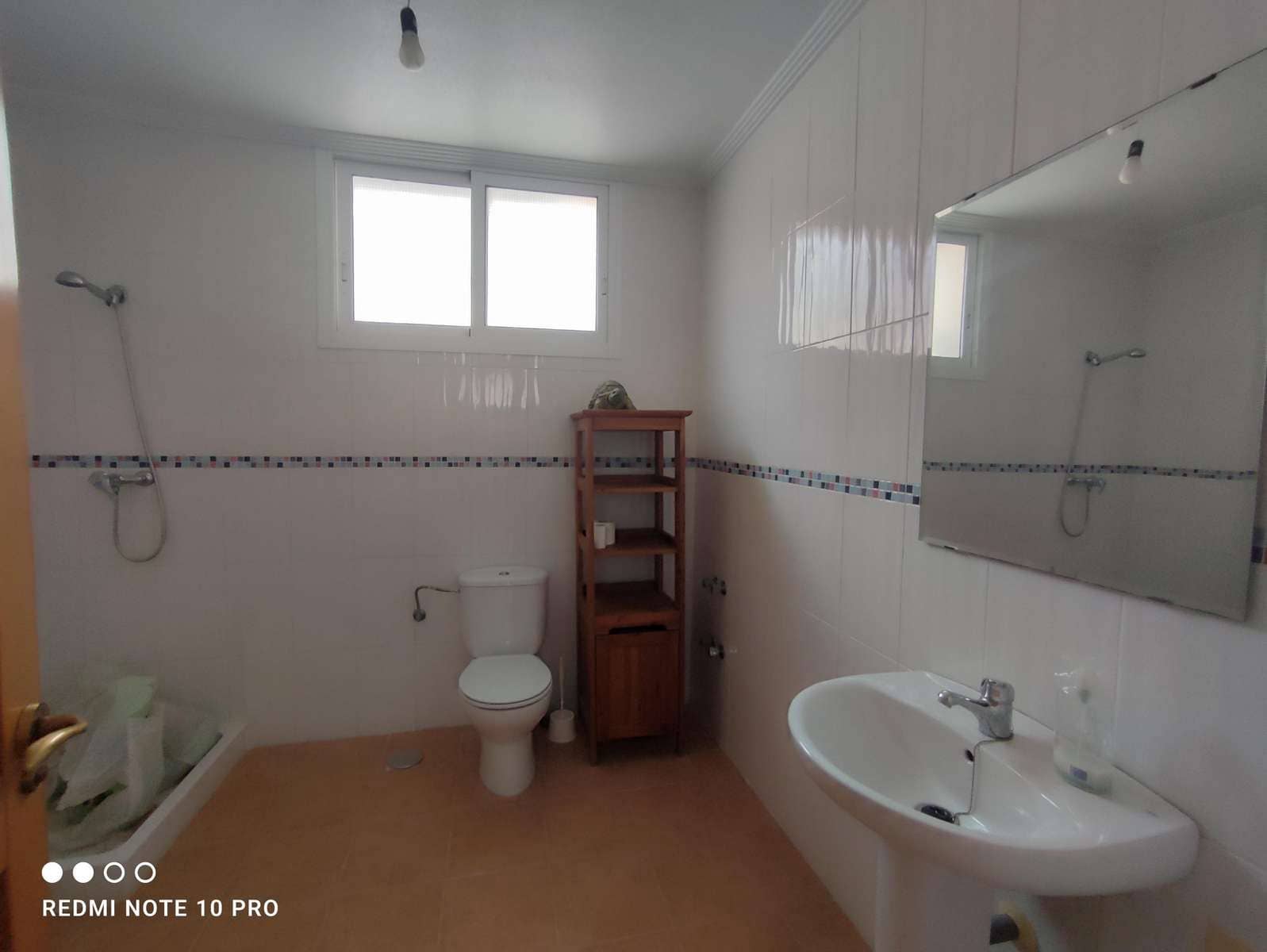 4 soveværelse Villa til salg i Bigastro med garage - € 330.000 (Ref: 8639834)