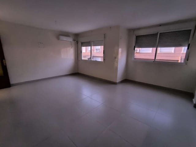 4 soveværelse Byhus til salg i Desamparados - Hurchillo - Torremendo, Orihuela - € 128.000 (Ref: 8756650)