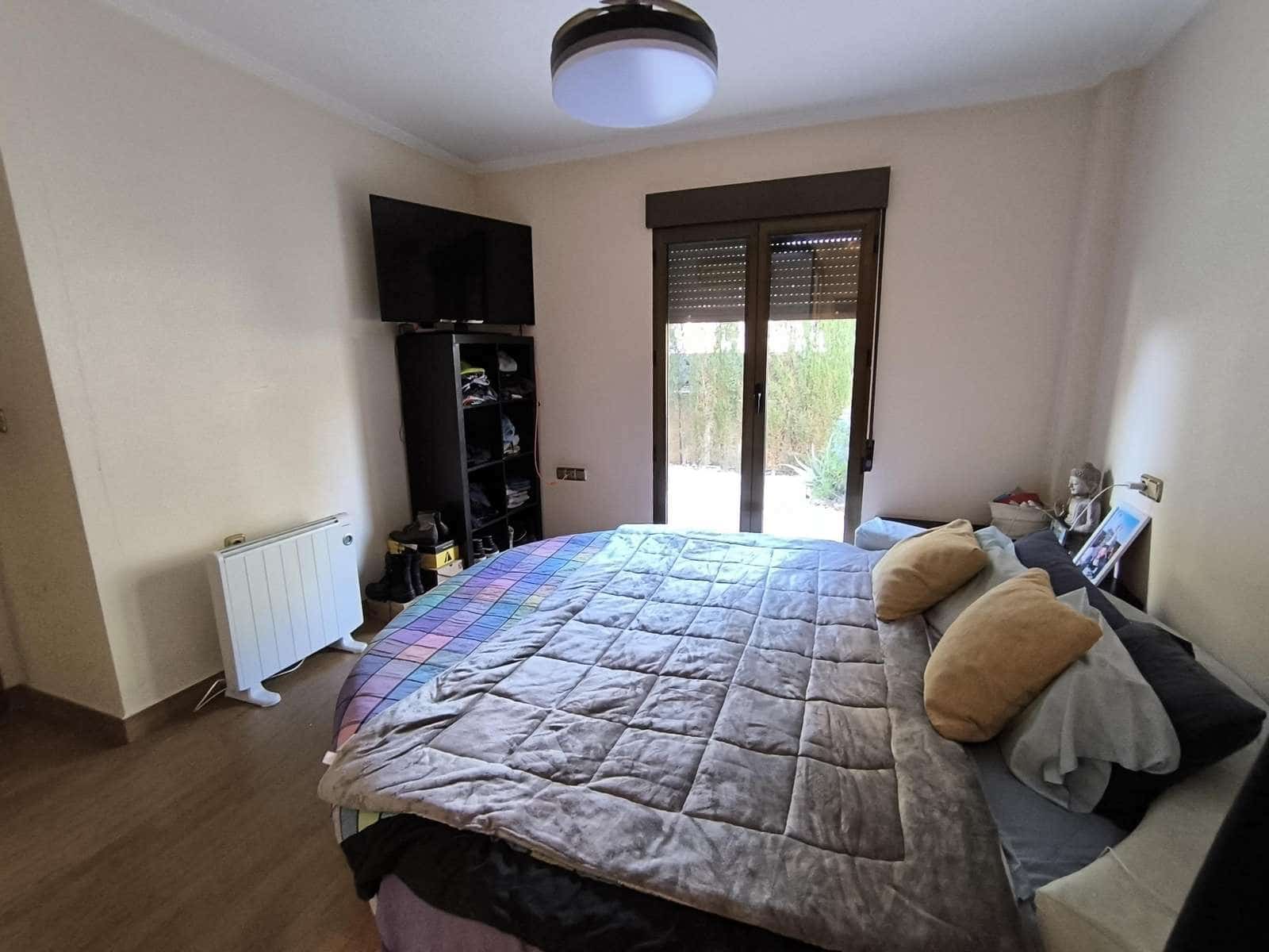 3 slaapkamer Villa te koop in Bigastro met zwembad garage - € 300.000 (Ref: 8802976)