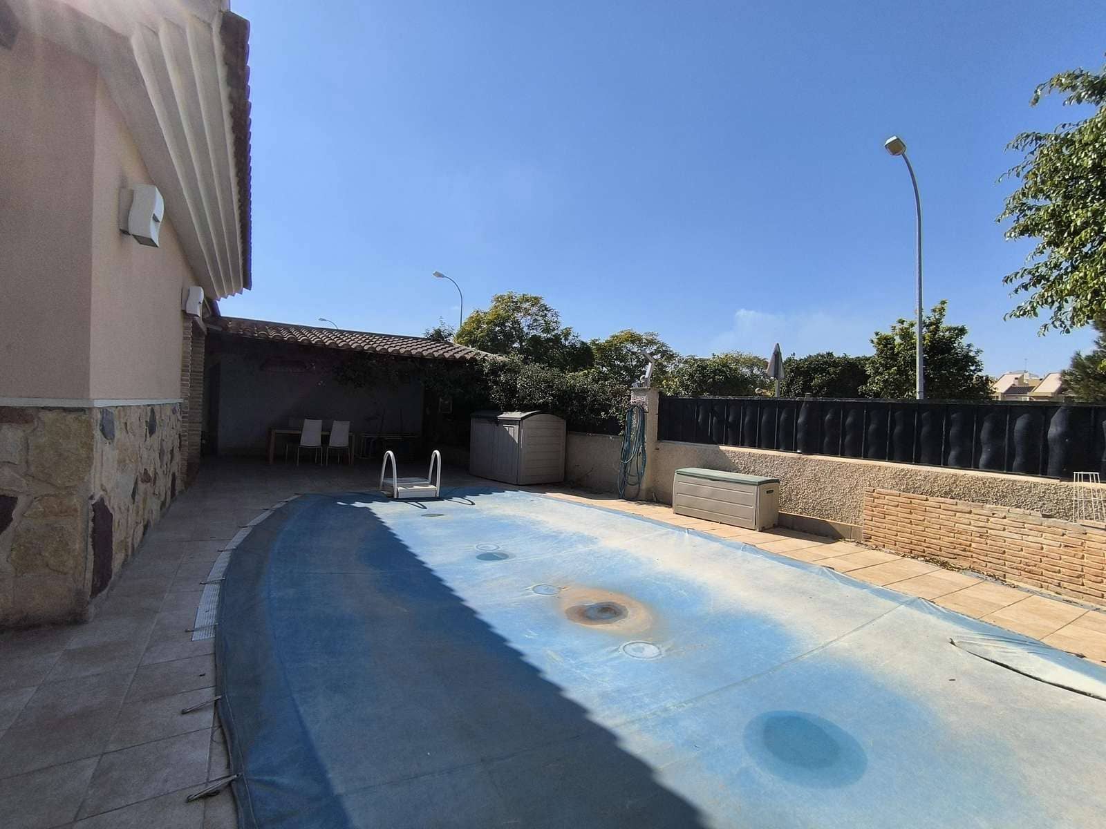 3 slaapkamer Villa te koop in Bigastro met zwembad garage - € 300.000 (Ref: 8802976)