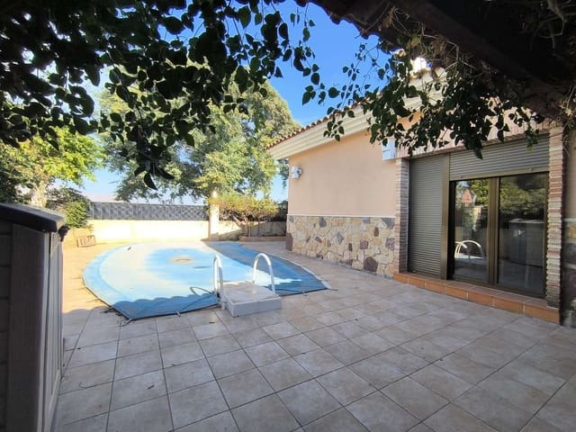 3 sypialnia Willa na sprzedaż w Bigastro z basenem garażem - 300 000 € (Ref: 8802976)