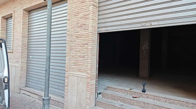 Commercial for sale in Fortuna - € 77,000 (Ref: 8807145)