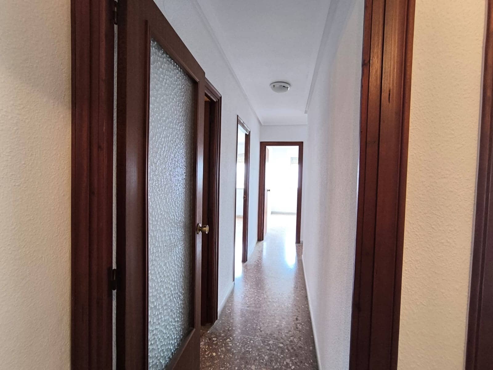 3 bedroom Beach Apartment for sale in Torrevieja - € 170,000 (Ref: 8875876)