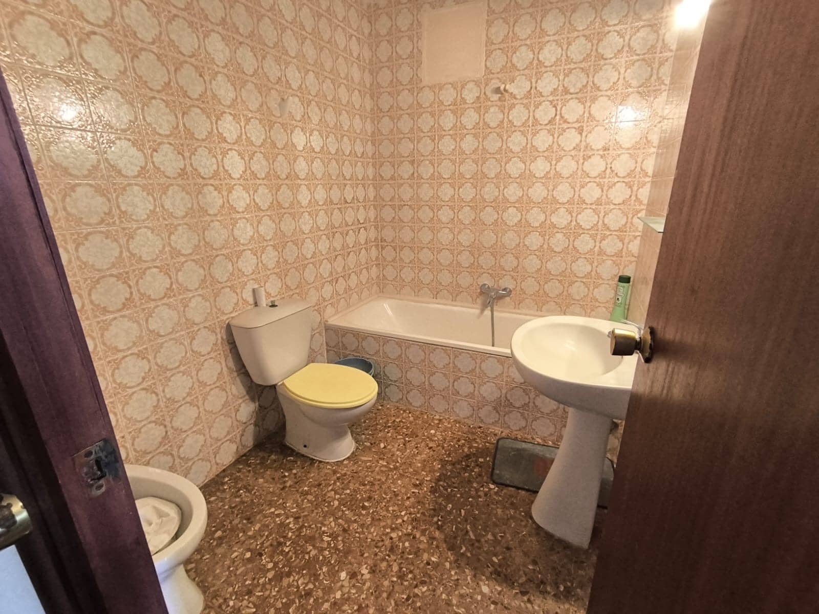 3 bedroom Beach Apartment for sale in Torrevieja - € 170,000 (Ref: 8875876)