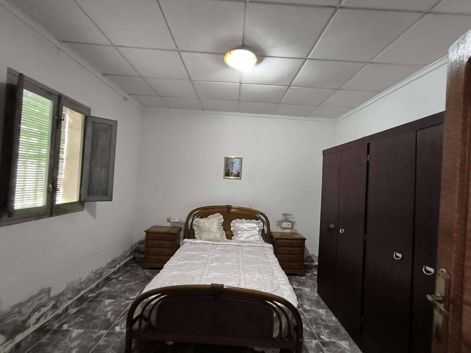 3 bedroom Townhouse for sale in San Bartolome with garage - € 80,000 (Ref: 8947324)