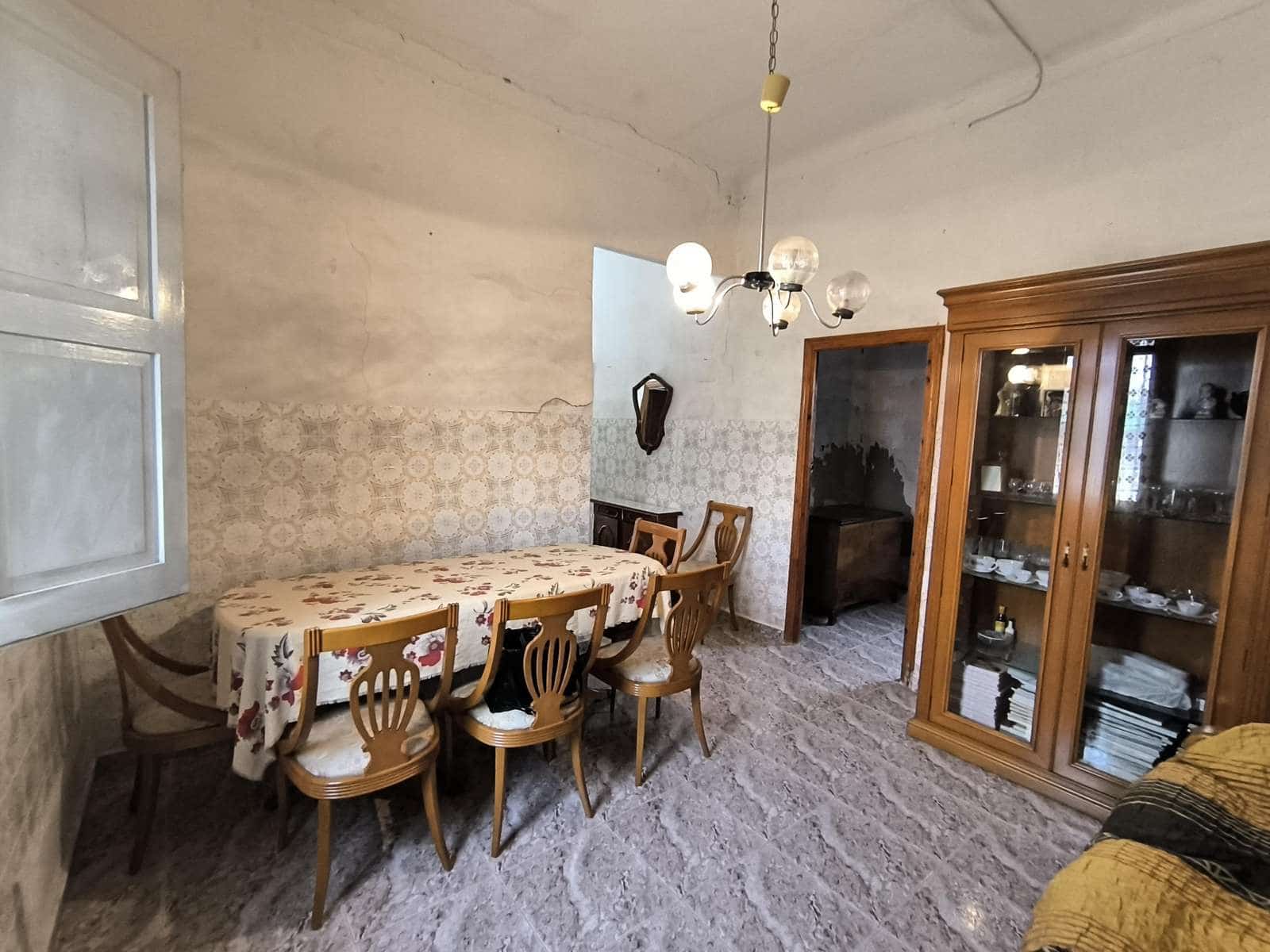 3 bedroom Townhouse for sale in San Bartolome with garage - € 80,000 (Ref: 8947324)