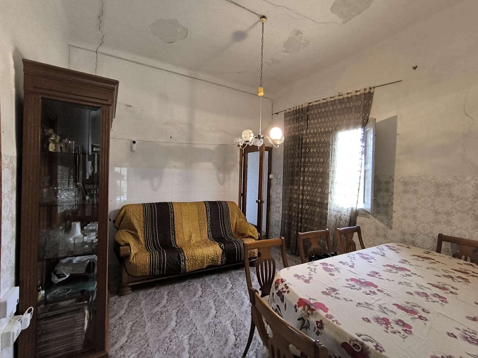 3 bedroom Townhouse for sale in San Bartolome with garage - € 80,000 (Ref: 8947324)