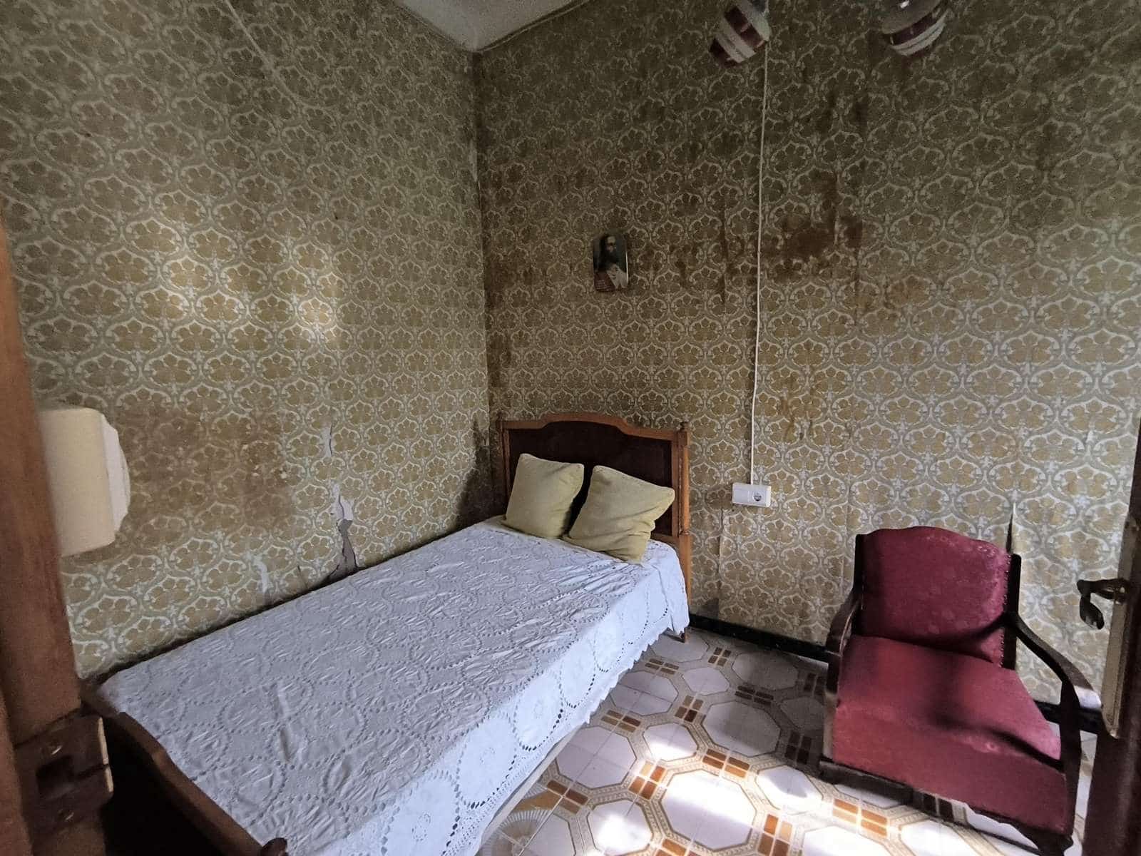 3 bedroom Townhouse for sale in San Bartolome with garage - € 80,000 (Ref: 8947324)