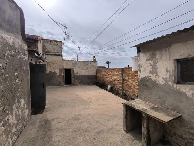 3 bedroom Townhouse for sale in San Bartolomé, Orihuela with garage - € 80,000 (Ref: 8947324)