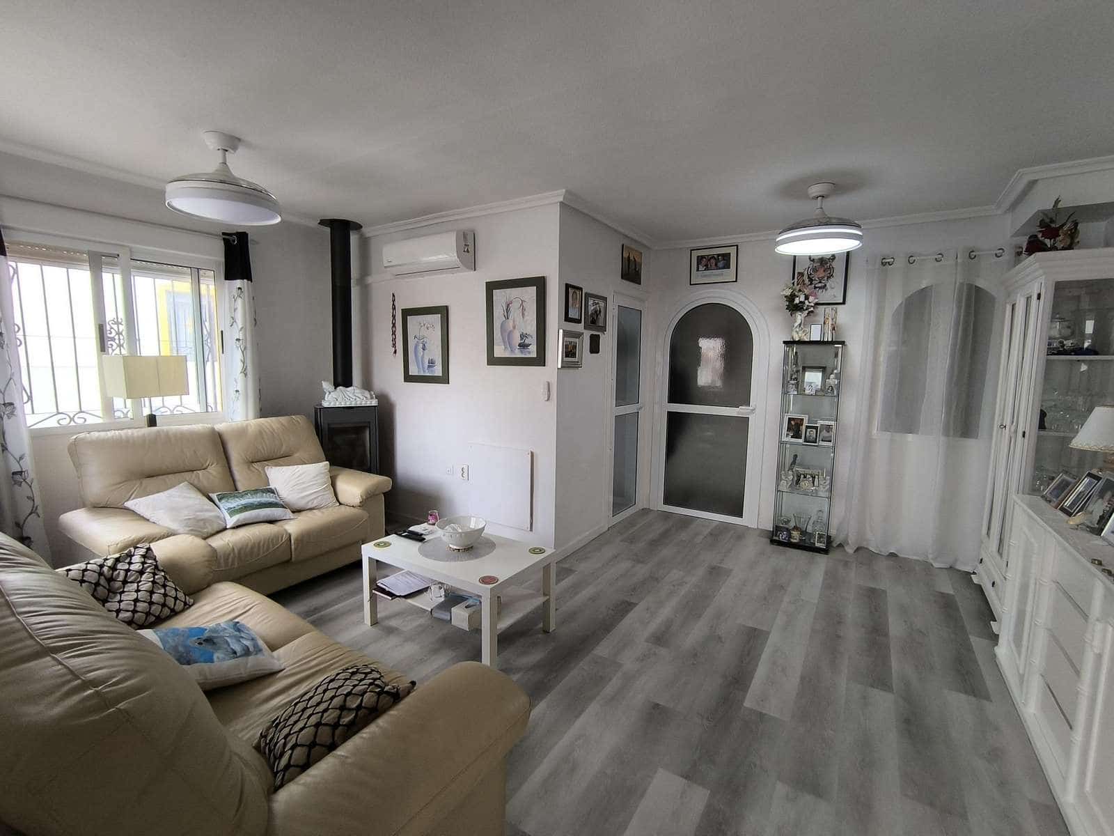 3 soveværelse Bungalow til salg i Entre Naranjos med swimmingpool garage - € 180.000 (Ref: 9061452)