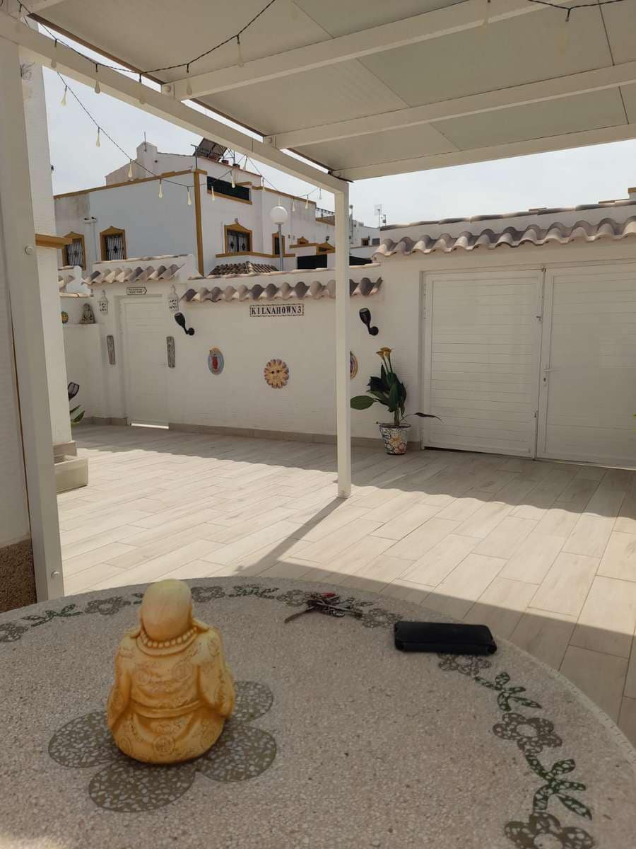 3 soveværelse Bungalow til salg i Entre Naranjos med swimmingpool garage - € 180.000 (Ref: 9061452)