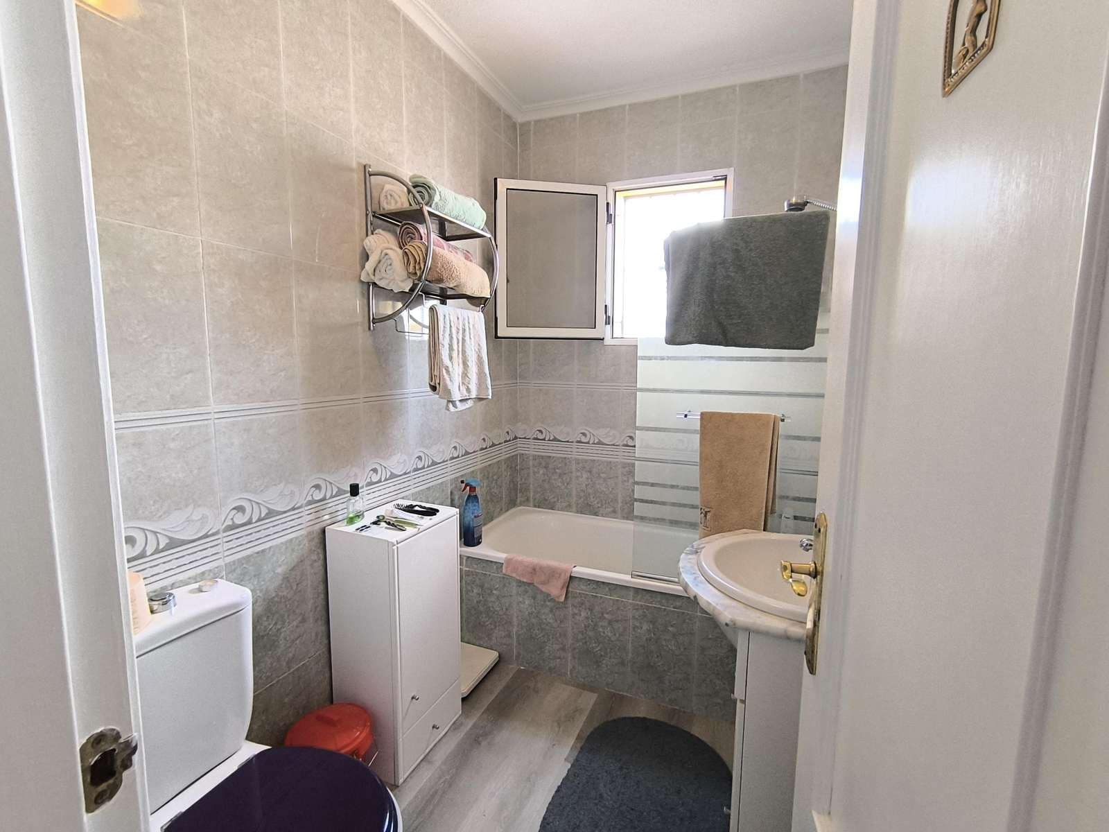 3 soveværelse Bungalow til salg i Entre Naranjos med swimmingpool garage - € 180.000 (Ref: 9061452)