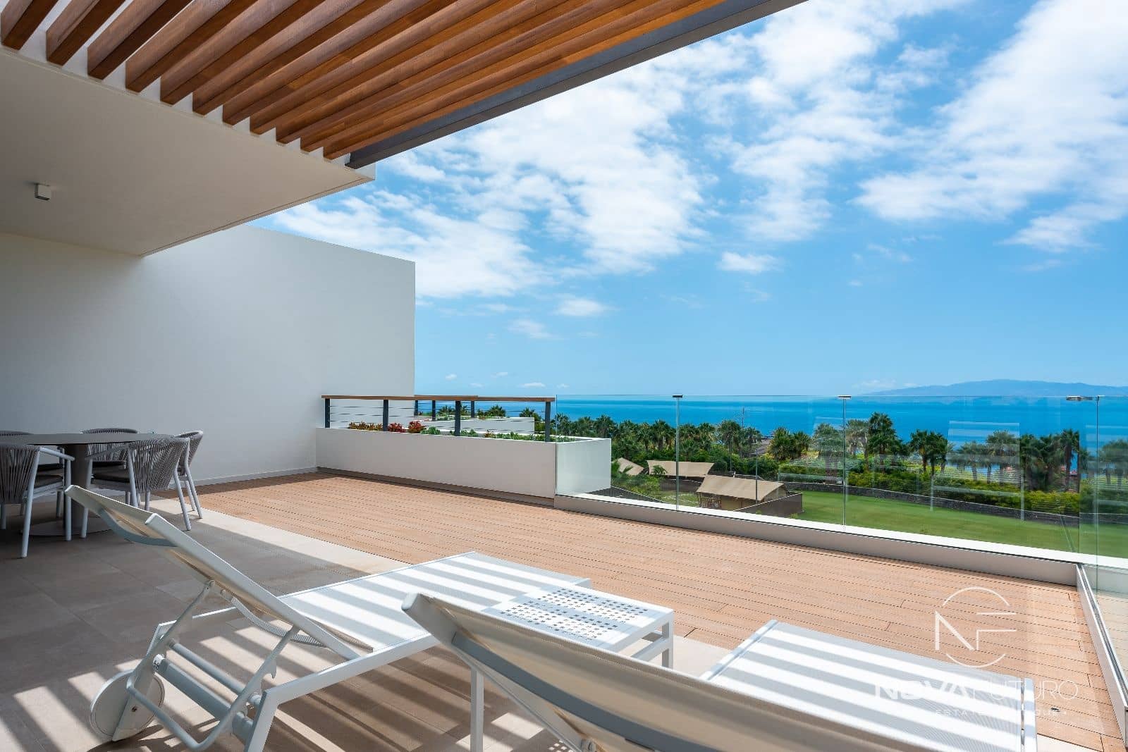 2 soveværelse Lejlighed til salg i Guia de Isora med swimmingpool - € 876.000 (Ref: 6313754)