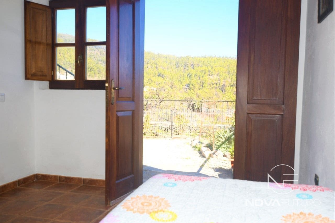 4 bedroom Villa for sale in Vilaflor - € 535,000 (Ref: 6523319)