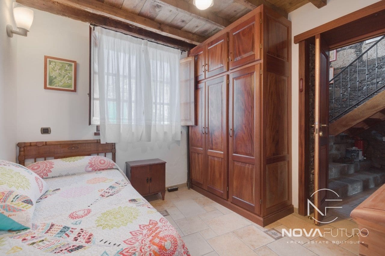 4 bedroom Villa for sale in Vilaflor - € 535,000 (Ref: 6523319)