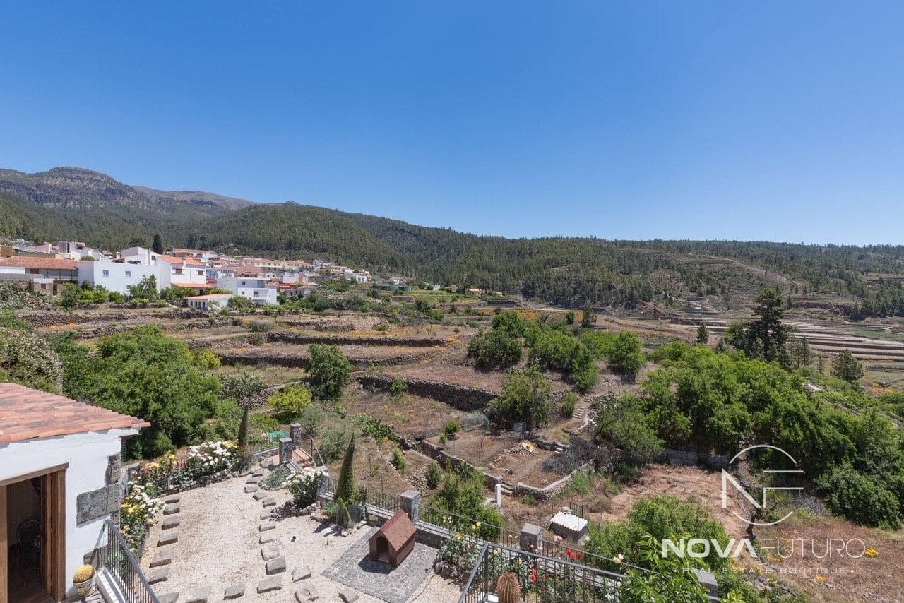 4 bedroom Villa for sale in Vilaflor - € 535,000 (Ref: 6523319)