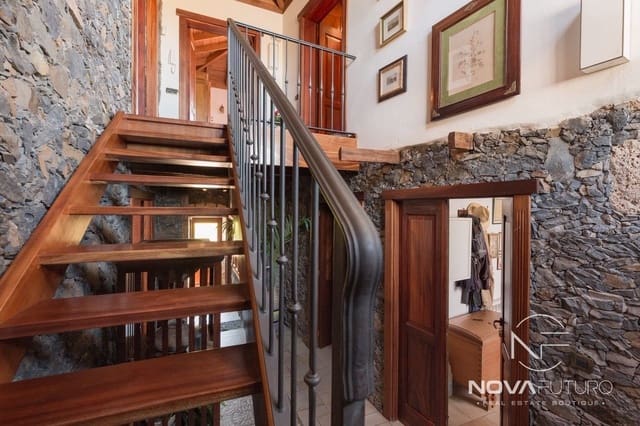 4 slaapkamer Villa te koop in Vilaflor - € 535.000 (Ref: 6523319)