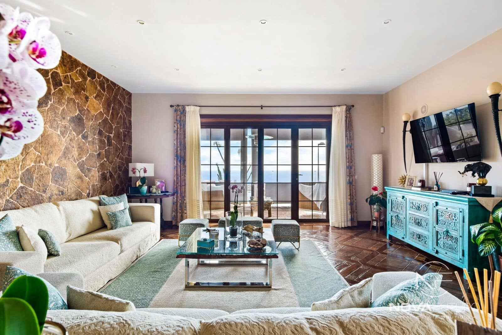 4 soverom Villa til salgs i Adeje med svømmebasseng garasje - € 3 690 000 (Ref: 6781552)