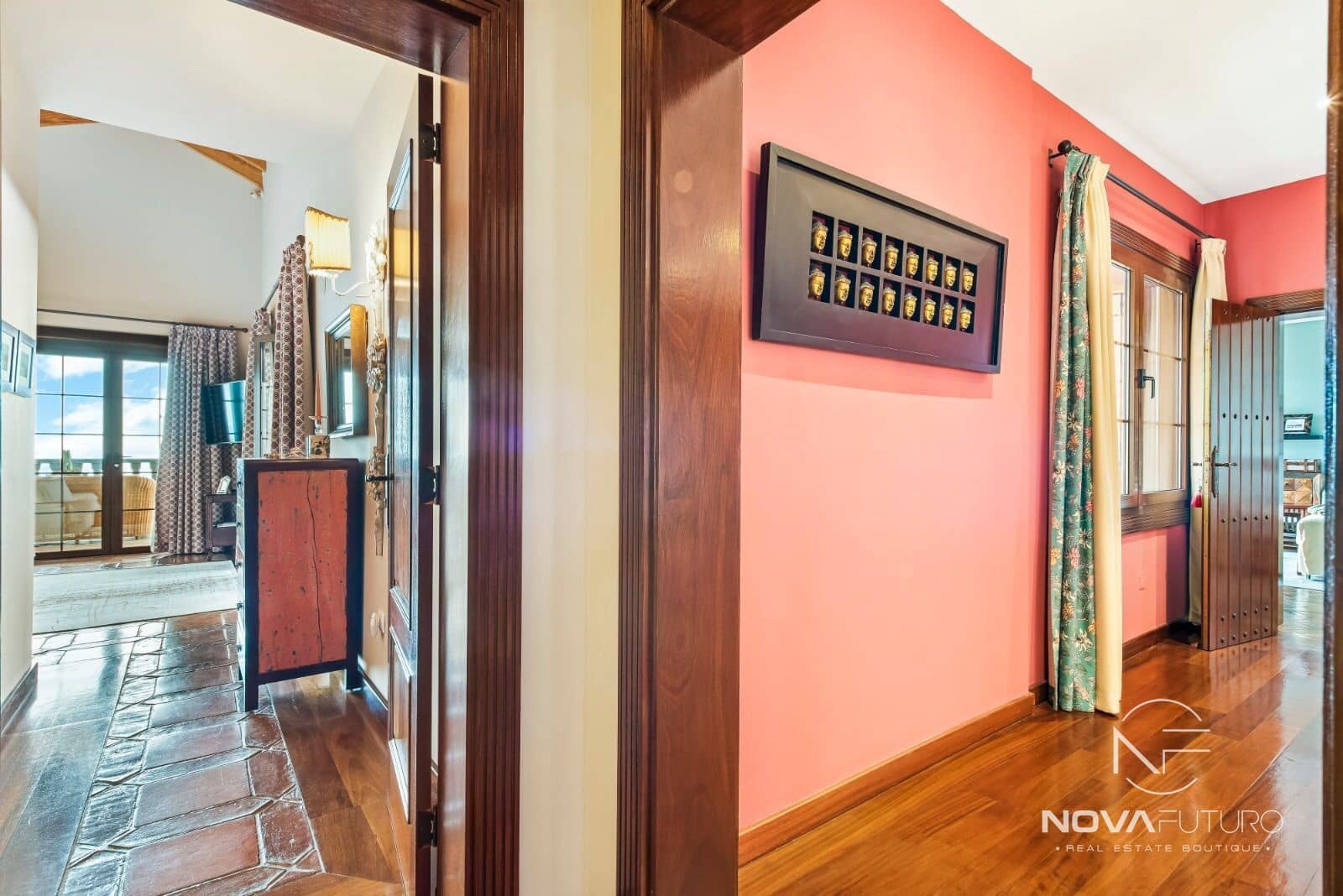 4 soverom Villa til salgs i Adeje med svømmebasseng garasje - € 3 690 000 (Ref: 6781552)