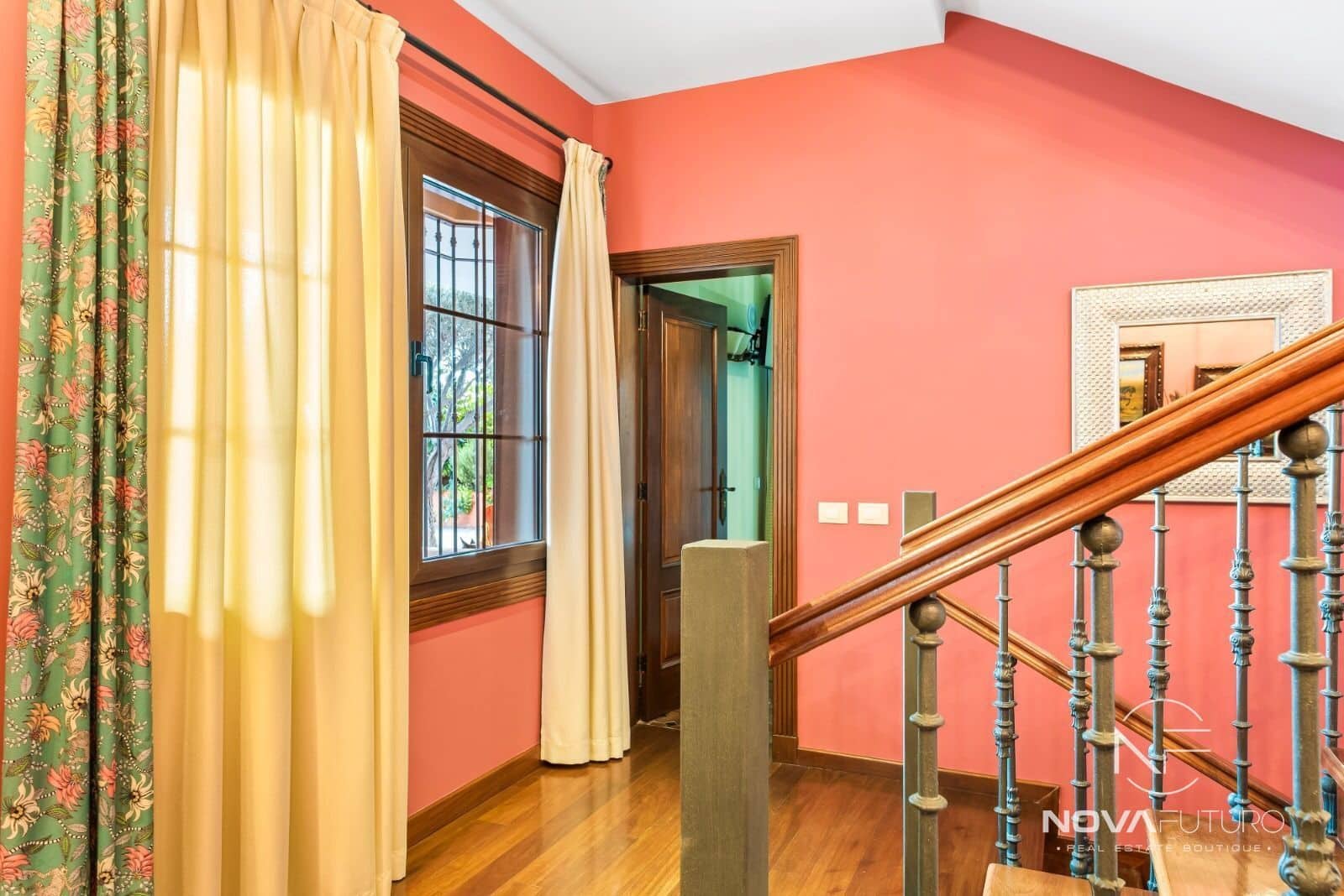 4 soverom Villa til salgs i Adeje med svømmebasseng garasje - € 3 690 000 (Ref: 6781552)