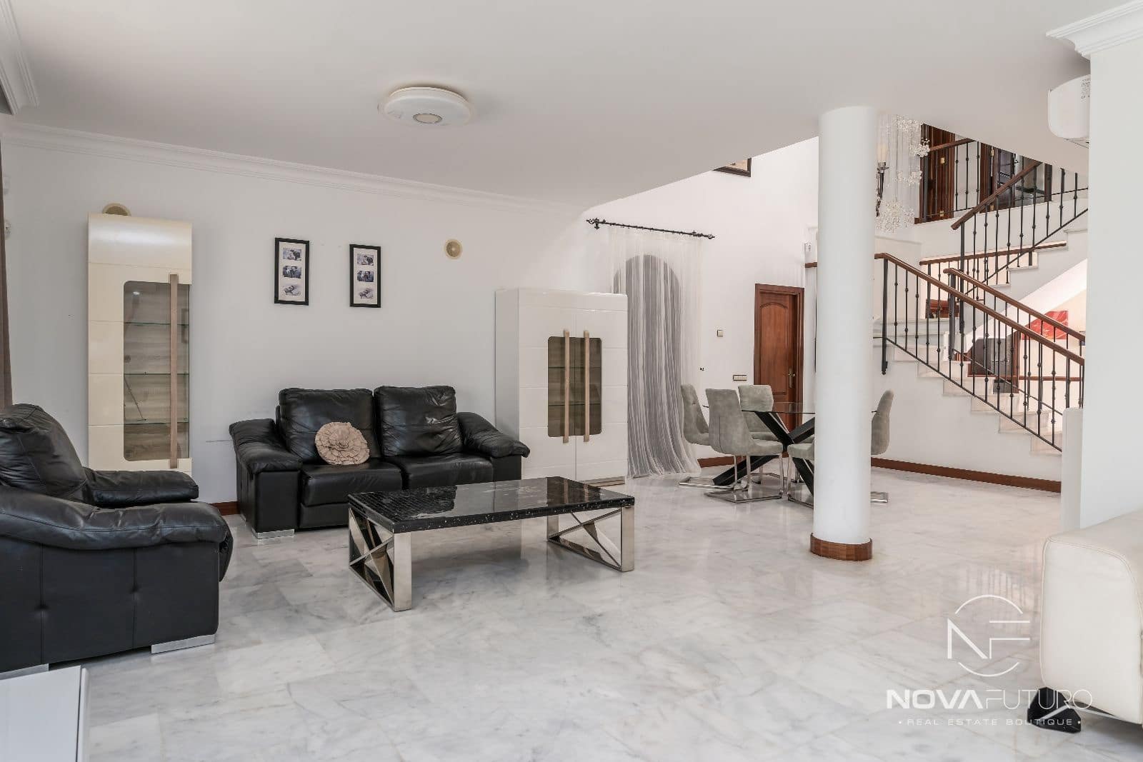 5 soveværelse Villa til salg i Adeje med swimmingpool - € 3.000.000 (Ref: 7019938)