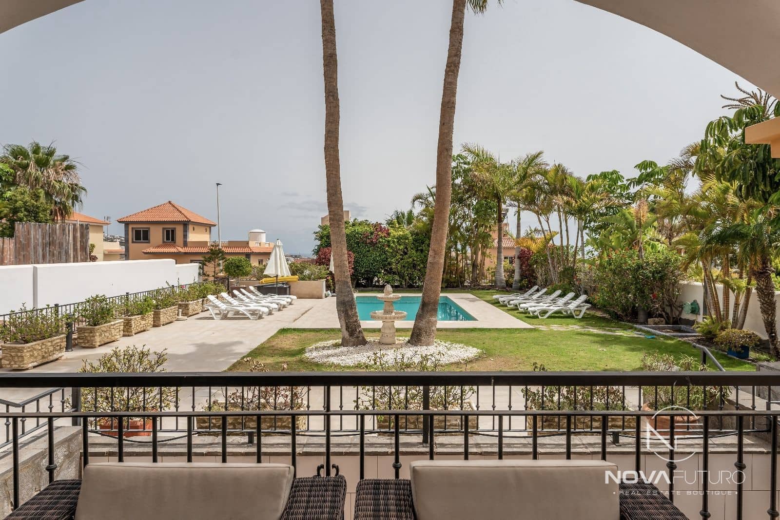 5 soveværelse Villa til salg i Adeje med swimmingpool - € 3.000.000 (Ref: 7019938)