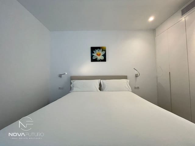 1 soverom Leilighet til salgs i Playa del Duque, Adeje med svømmebasseng - € 560 000 (Ref: 7562151)