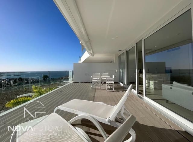 1 soverom Leilighet til salgs i Playa del Duque, Adeje med svømmebasseng - € 560 000 (Ref: 7562151)