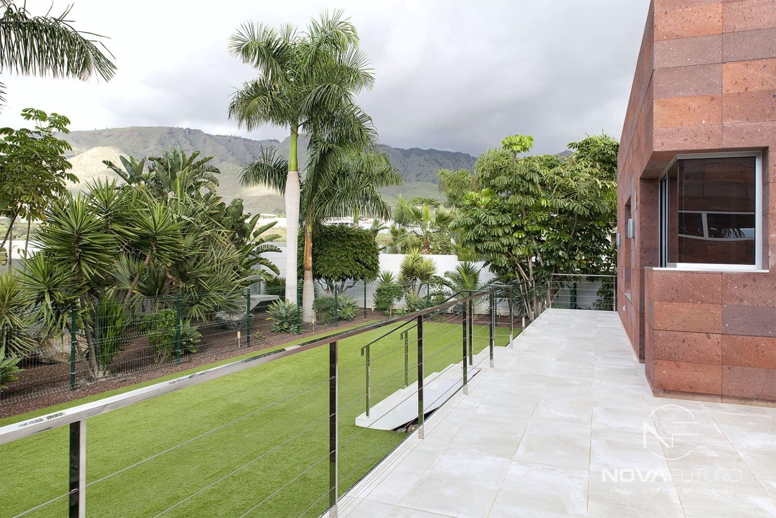 8 soveværelse Villa til salg i La Caleta Adeje med swimmingpool garage - € 5.750.000 (Ref: 7636217)