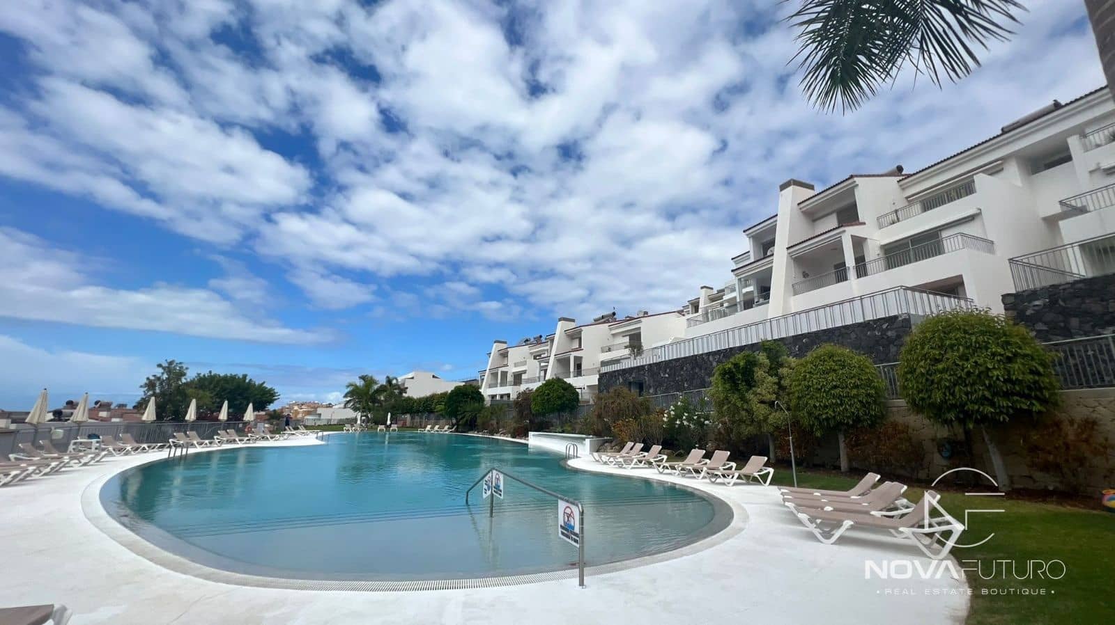 2 soveværelse Lejlighed til salg i La Caleta Adeje med swimmingpool garage - € 949.000 (Ref: 7658478)