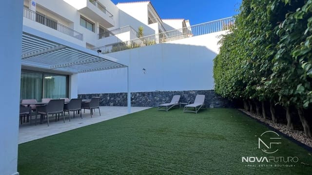 2 soverom Leilighet til salgs i La Caleta Adeje, Adeje med svømmebasseng garasje - € 949 000 (Ref: 7658478)