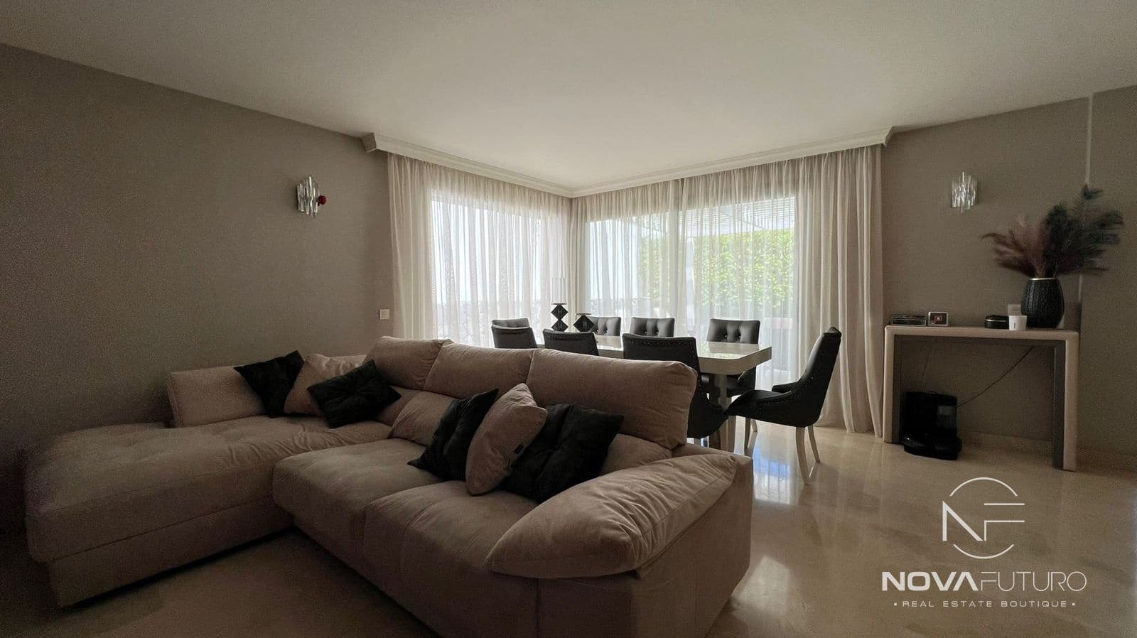 2 soveværelse Lejlighed til salg i La Caleta Adeje med swimmingpool garage - € 949.000 (Ref: 7658478)