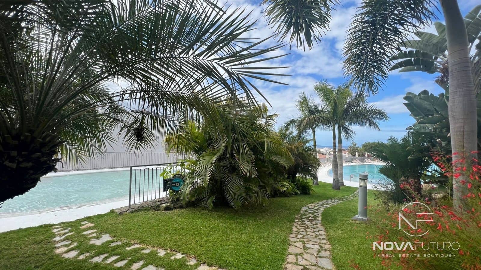 2 soveværelse Lejlighed til salg i La Caleta Adeje med swimmingpool garage - € 949.000 (Ref: 7658478)