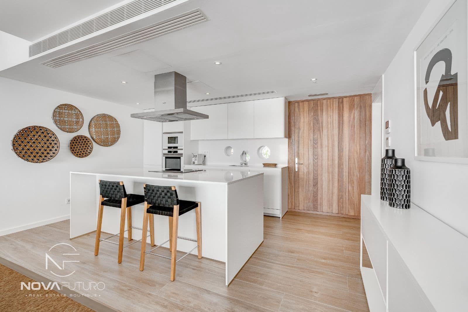 2 soveværelse Villa til salg i Guia de Isora med swimmingpool garage - € 2.100.000 (Ref: 8318796)