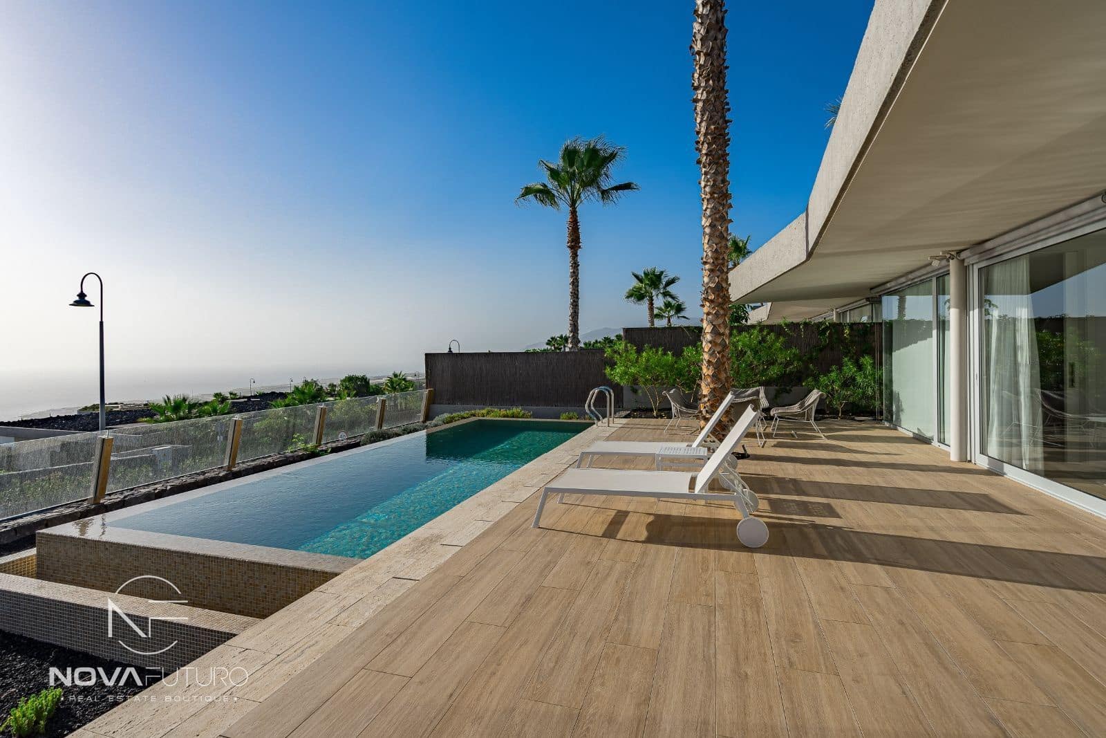 2 soveværelse Villa til salg i Guia de Isora med swimmingpool garage - € 2.100.000 (Ref: 8318796)