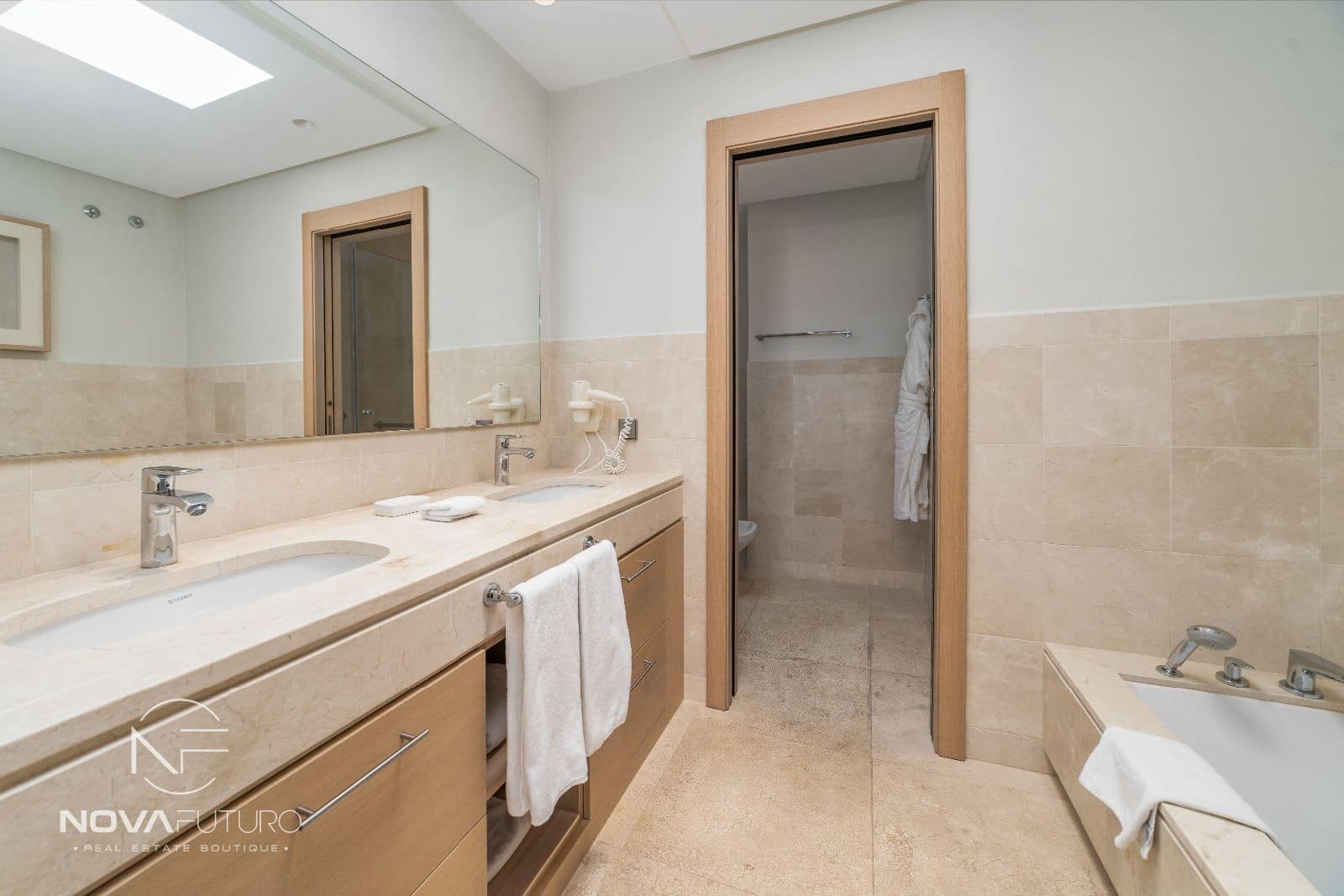 2 soveværelse Penthouse til salg i Guia de Isora med swimmingpool garage - € 1.500.000 (Ref: 8318797)