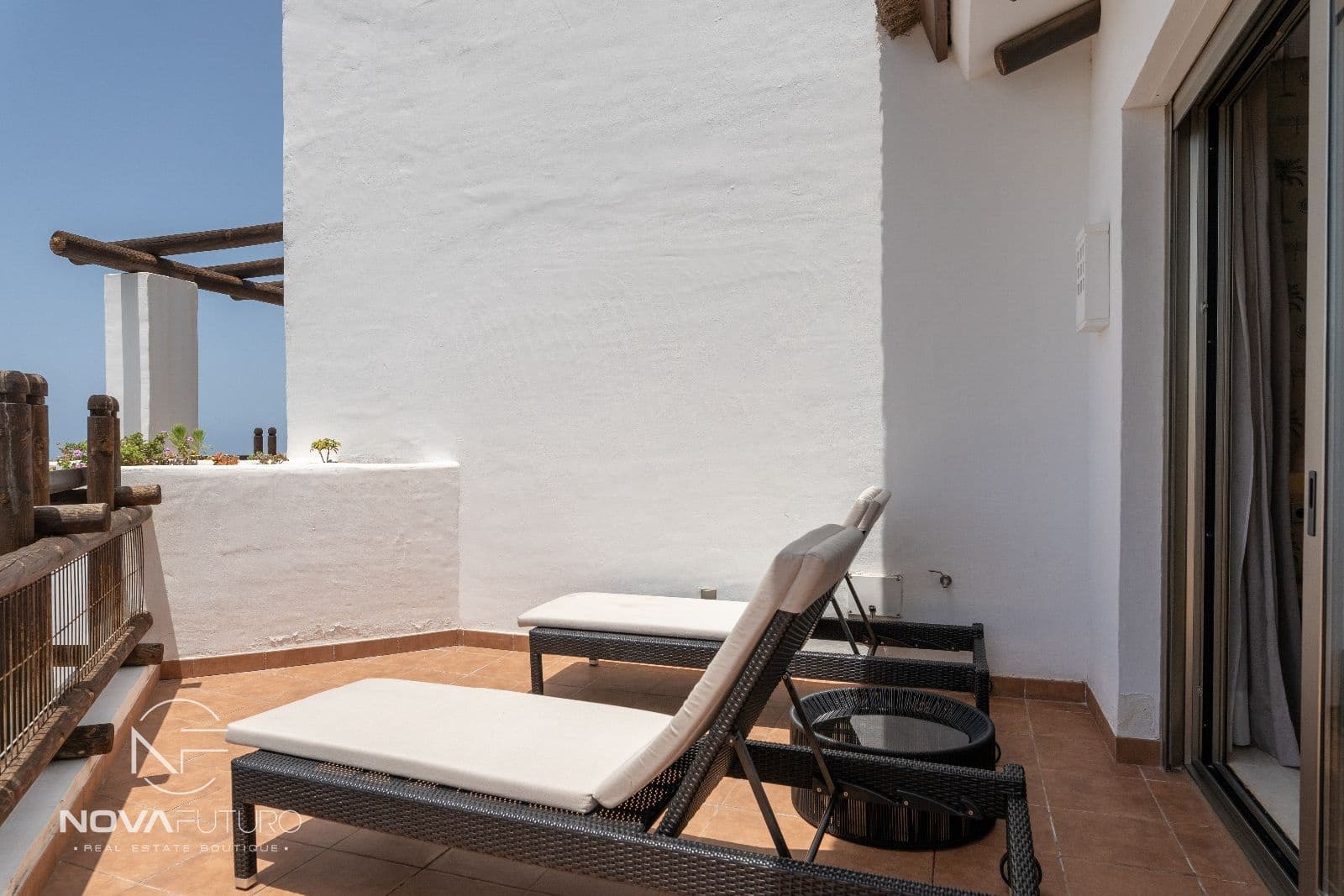 2 soveværelse Penthouse til salg i Guia de Isora med swimmingpool garage - € 1.500.000 (Ref: 8318797)