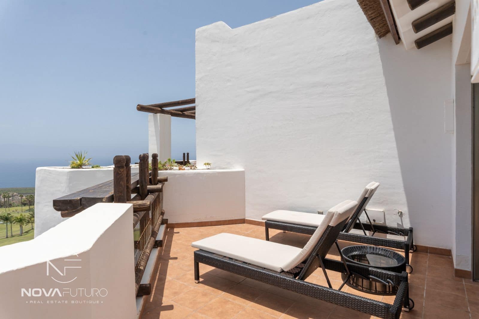 2 soveværelse Penthouse til salg i Guia de Isora med swimmingpool garage - € 1.500.000 (Ref: 8318797)