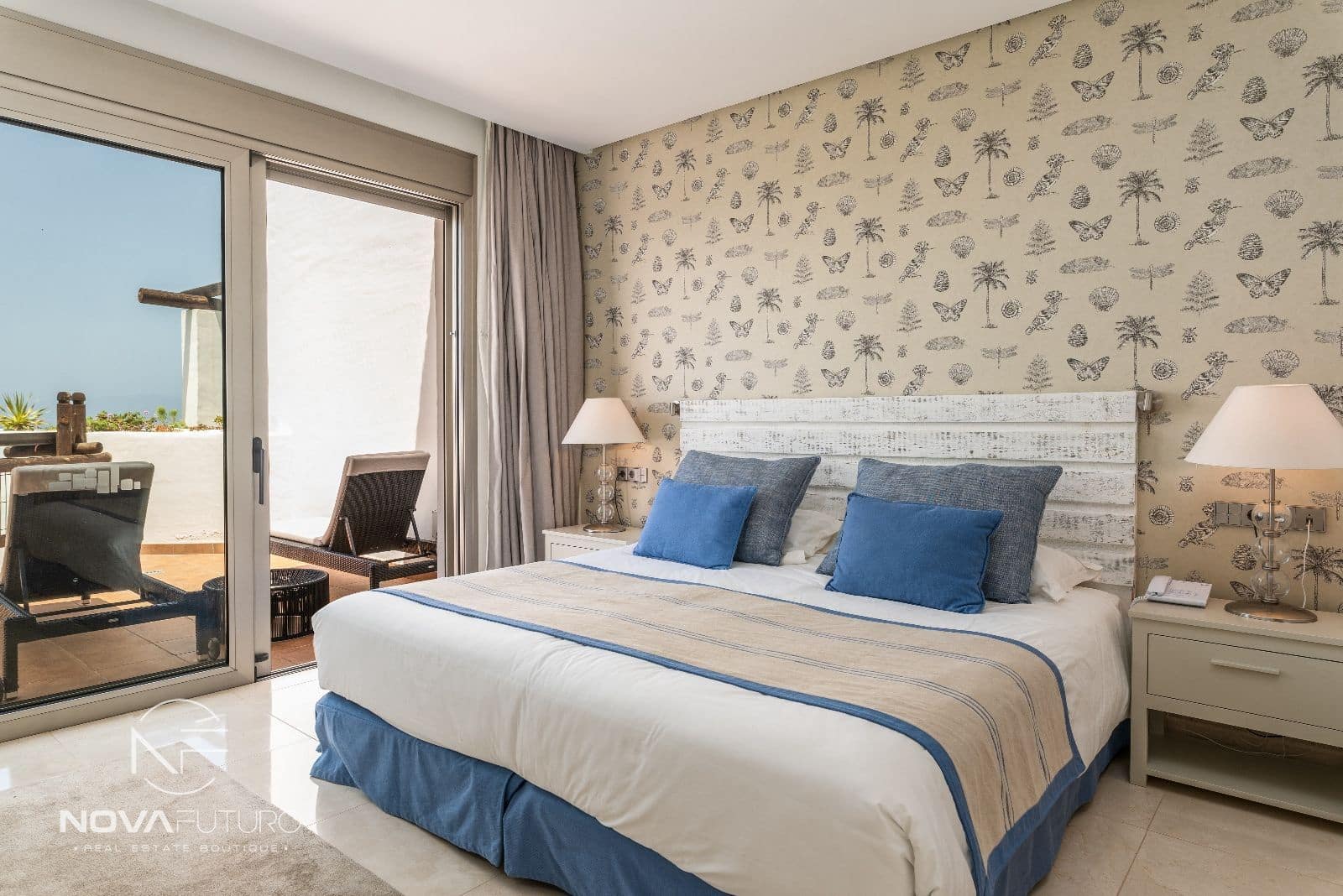 2 soveværelse Penthouse til salg i Guia de Isora med swimmingpool garage - € 1.500.000 (Ref: 8318797)