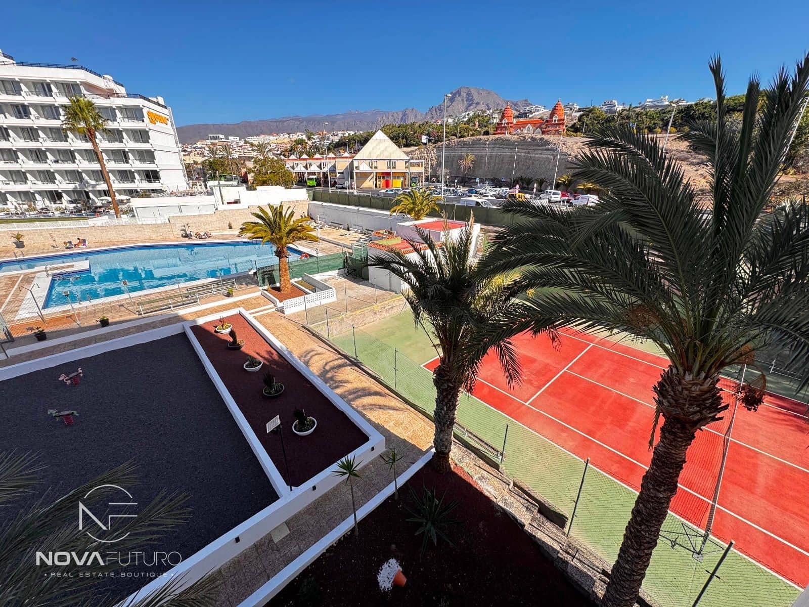 1 soveværelse Lejlighed til salg i Adeje med swimmingpool - € 285.000 (Ref: 8738692)