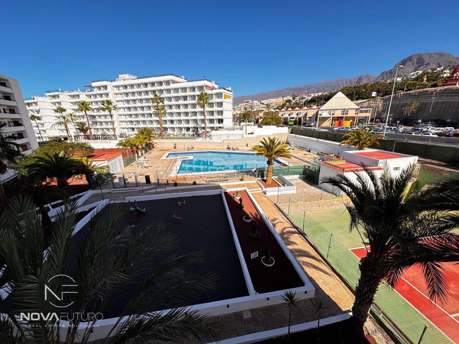 1 soveværelse Lejlighed til salg i Adeje med swimmingpool - € 285.000 (Ref: 8738692)