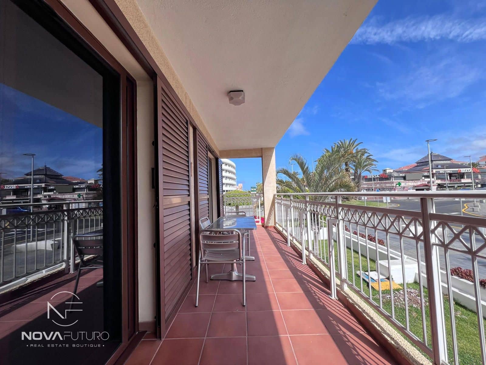 1 camera da letto Appartamento in vendita in Arona con piscina - 420.000 € (Rif: 8793885)