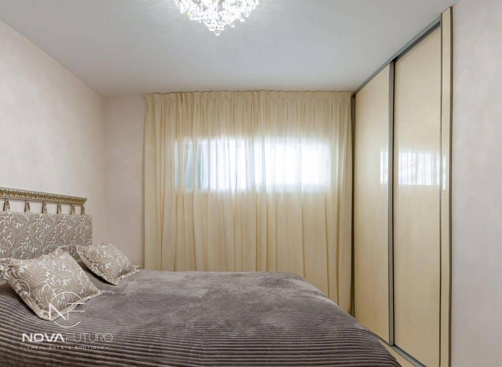 3 soveværelse Penthouse til salg i Callao Salvaje med garage - € 450.000 (Ref: 8848229)