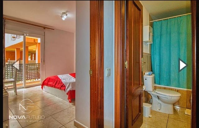 1 soveværelse Lejlighed til salg i Cabo Blanco, Arona med garage - € 160.000 (Ref: 8852230)