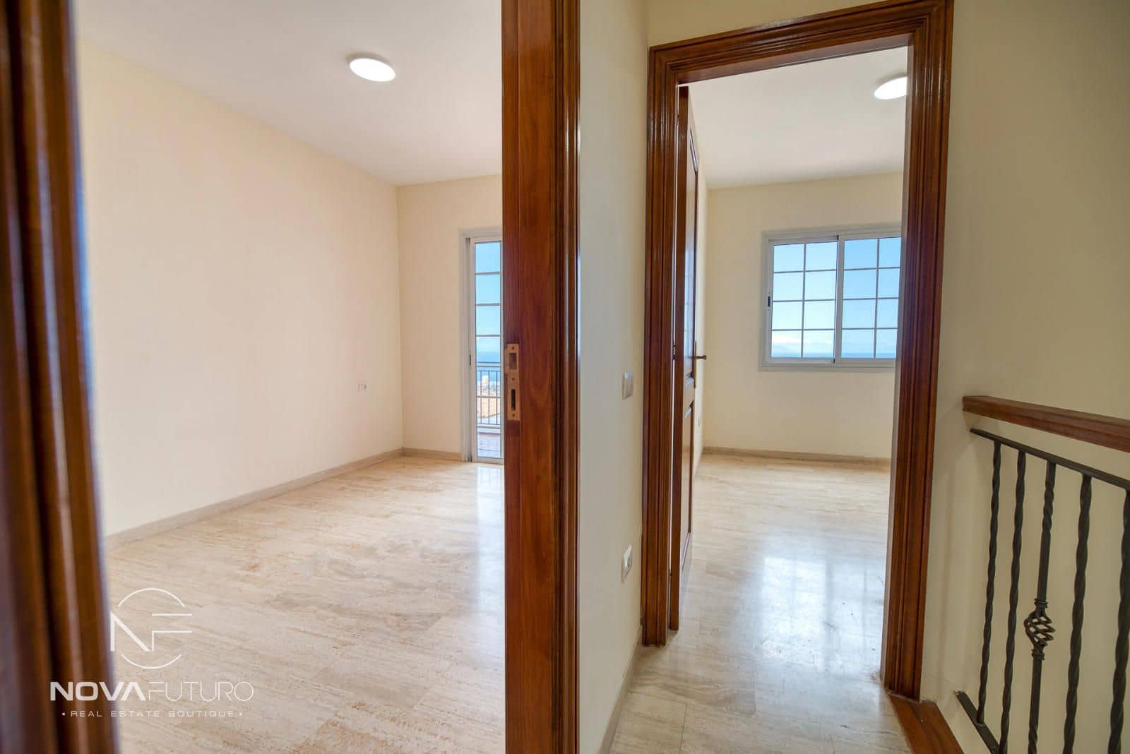 3 soveværelse Byhus til salg i Los Cristianos med garage - € 440.000 (Ref: 8989893)